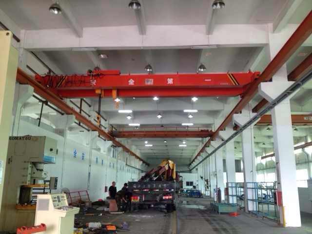 橋式起重2 橋式起重2