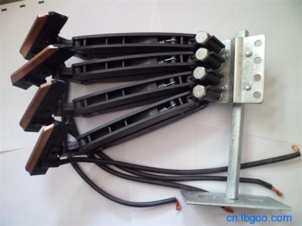 1329768468-947 1329768468-947