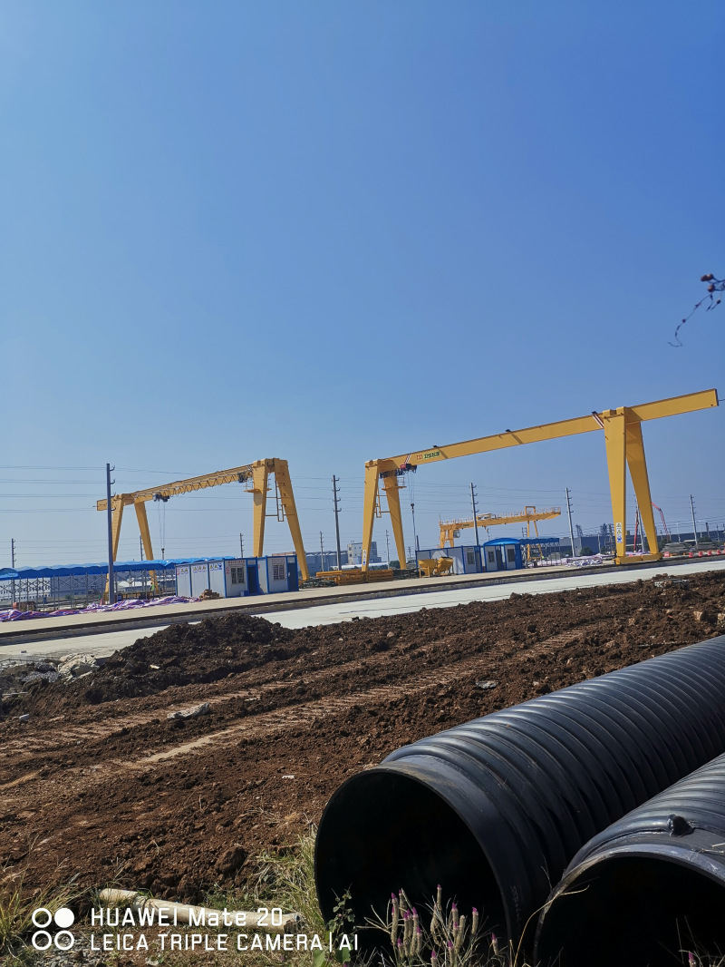 門式起重機 (8) 門式起重機 (8)