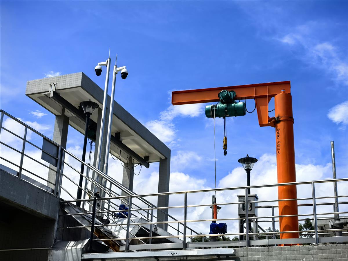 污水處理廠專用起重機 (5)